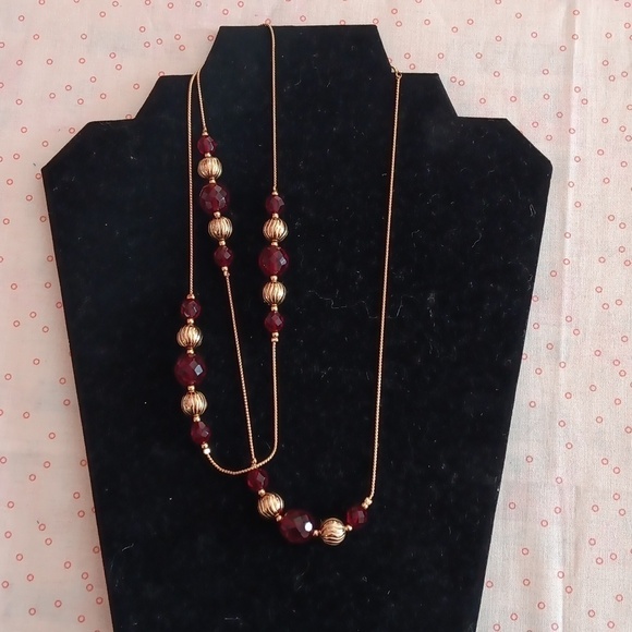 Red Faceted Gold Beaded Chain Necklace - Picture 1 of 7